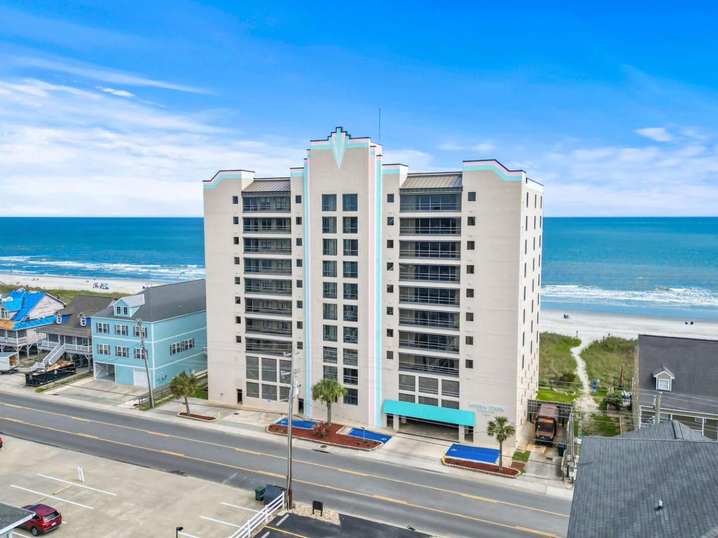 Beautiful 2 Bedroom Apartment In Cherry Grove With Stunning Views Buena Vista 402 미를 비치 외부 사진